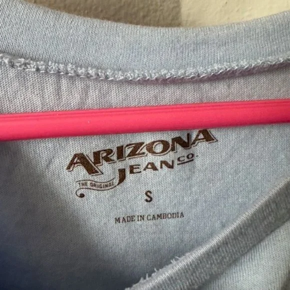 Womens Arizona Blue Top NWT - Picture 4 of 4